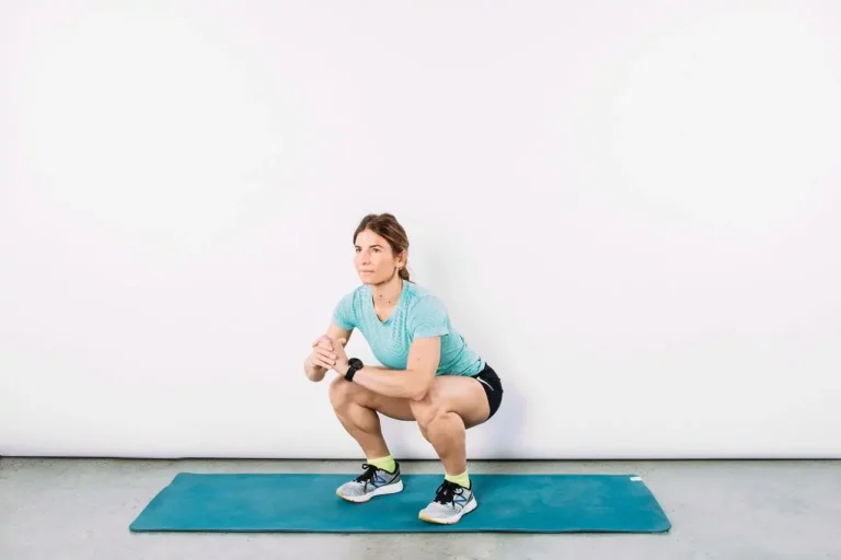 cách tập squat đúng